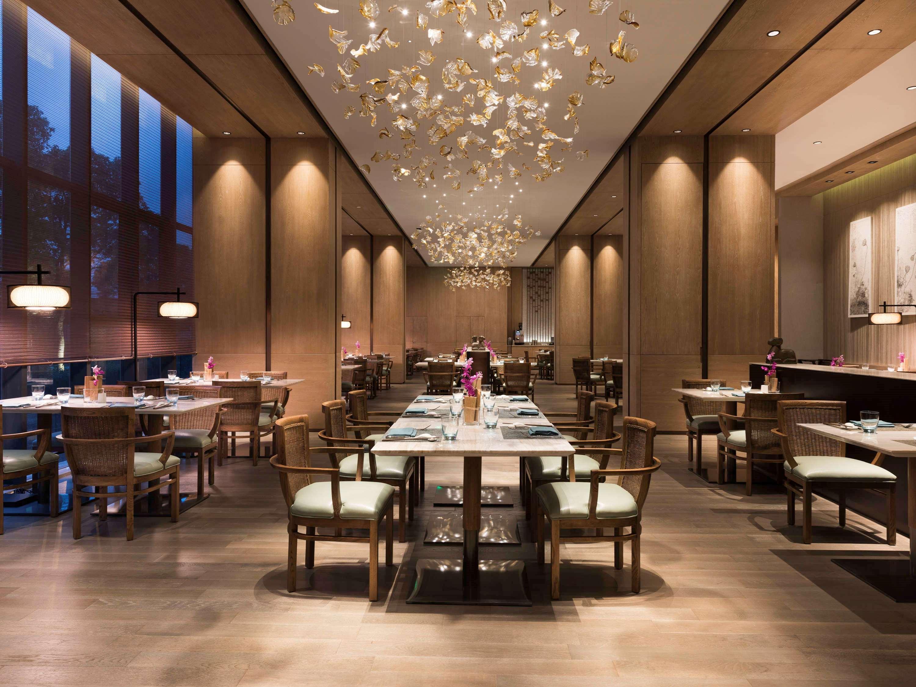 Novotel Shanghai Clover Exterior foto