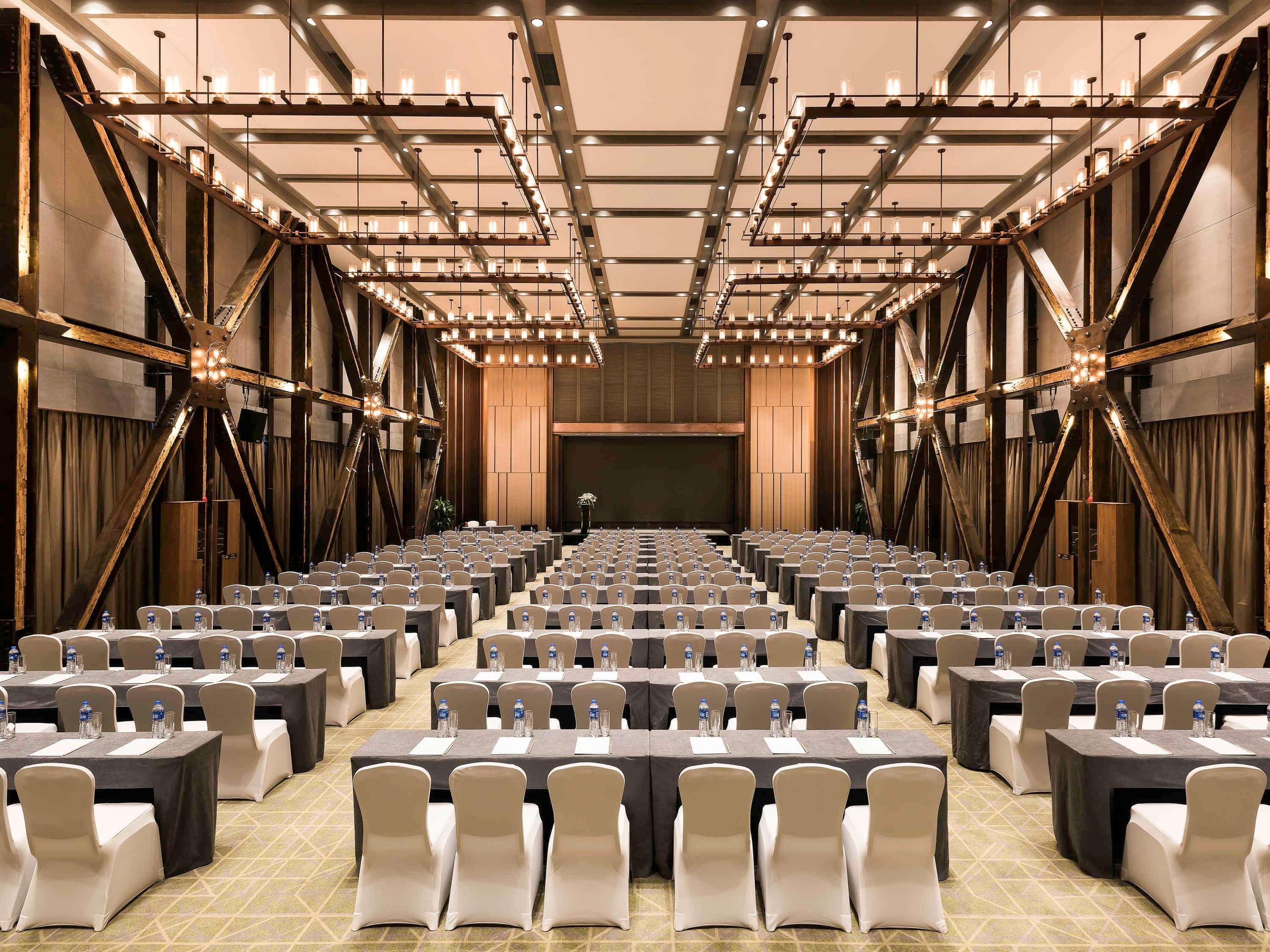 Novotel Shanghai Clover Exterior foto