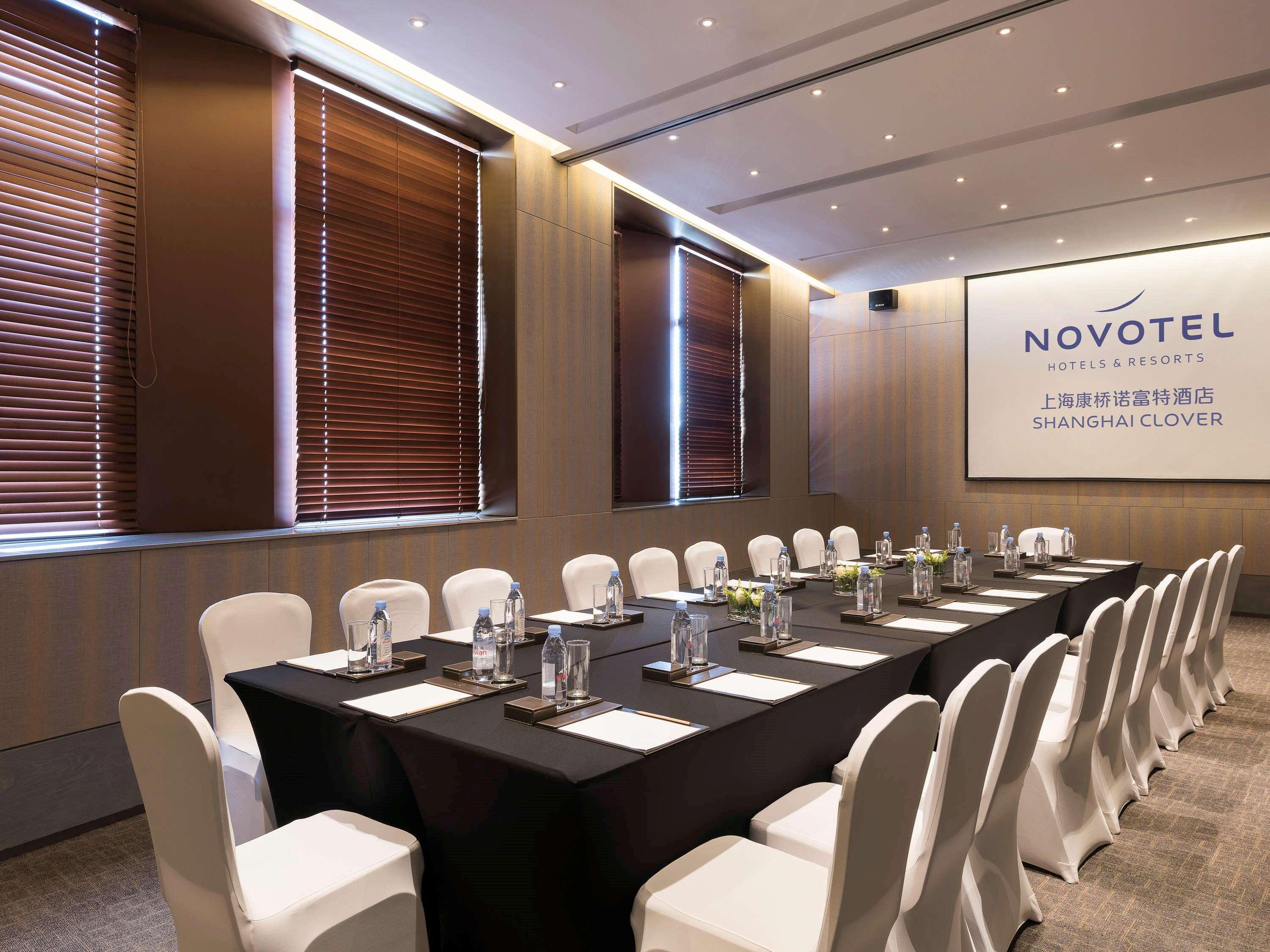 Novotel Shanghai Clover Exterior foto